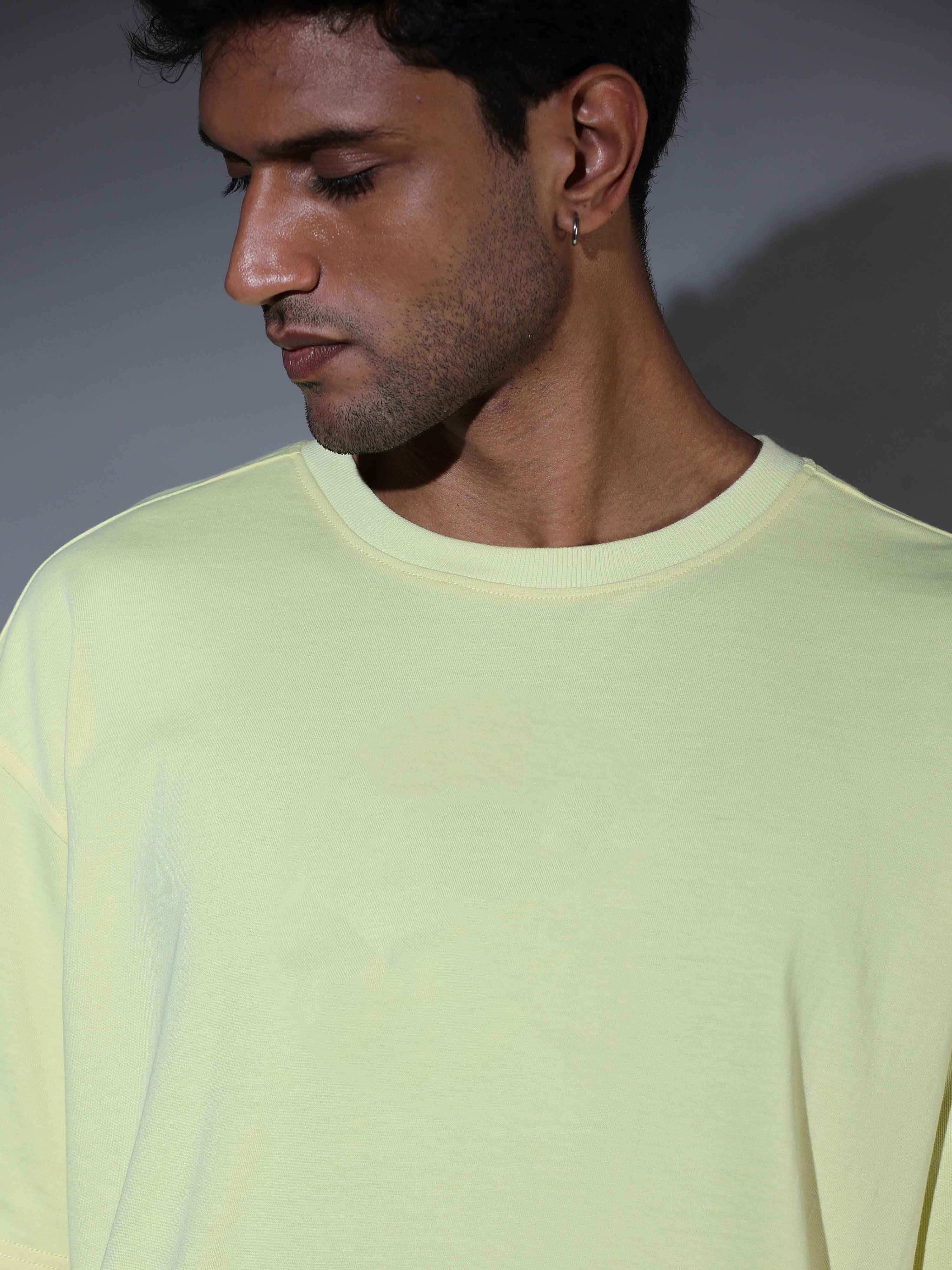 Oversized Tee Heavy Jersey Cotton Lemon Yellow - Side Look Tattooed Arms
