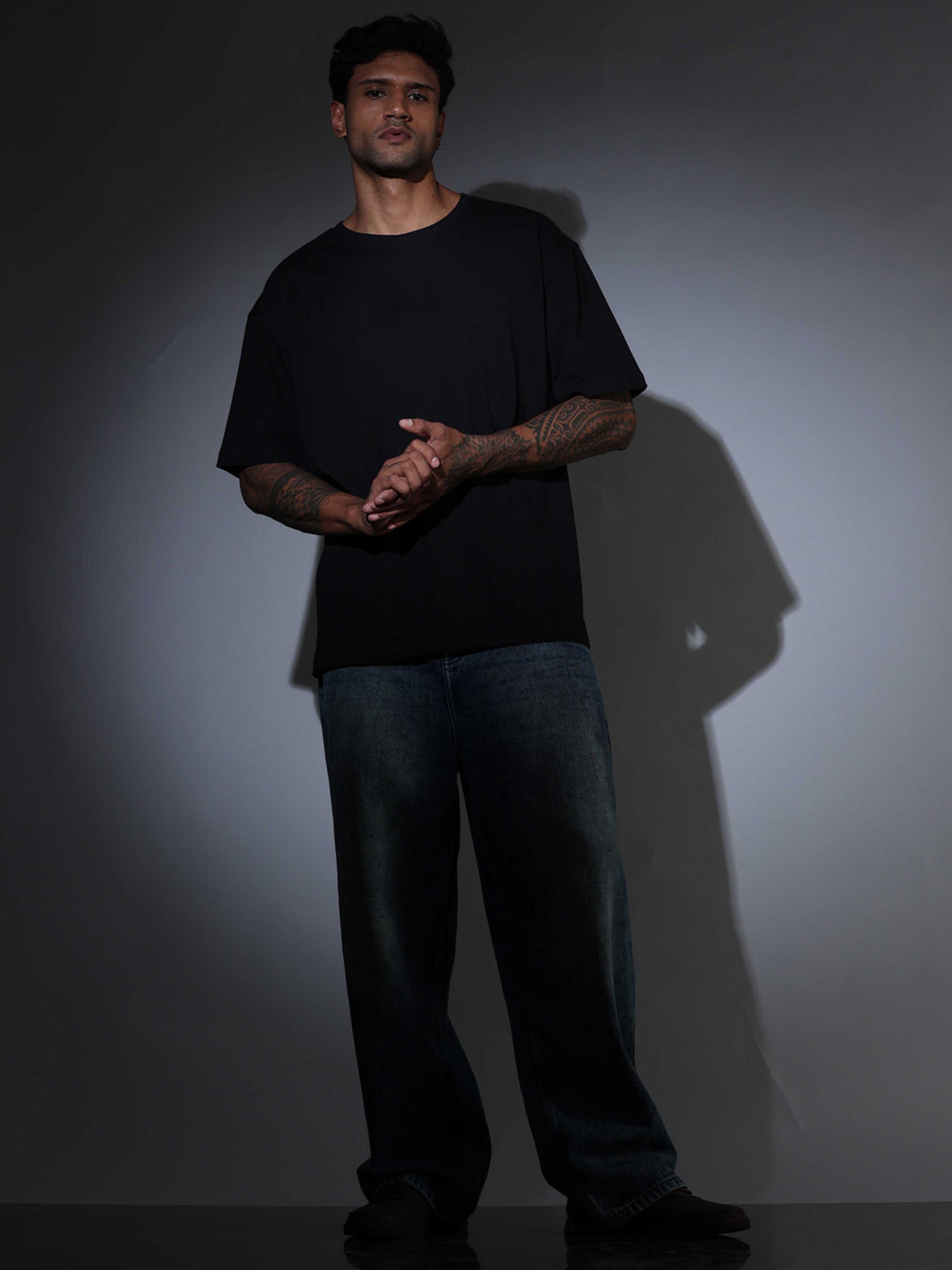 Oversized Tee Heavy Jersey Cotton Black - Side Look Down Tattooed