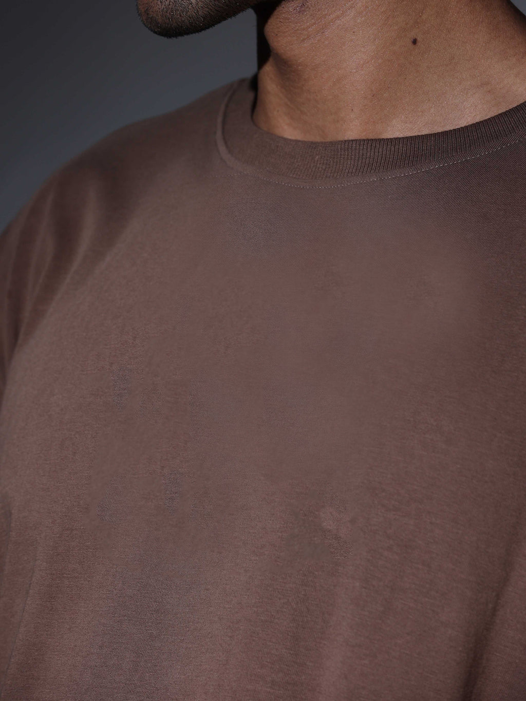 Oversized Tee Heavy Jersey Cotton Brown - Back View Tattooed