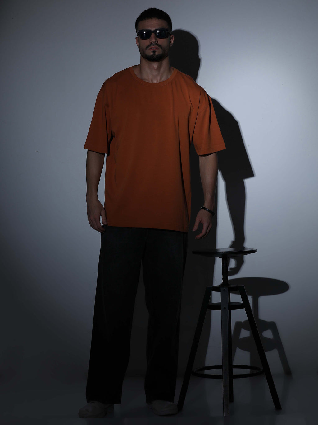 Oversized Tee Heavy Jersey Cotton Rust - Front Torso Stand