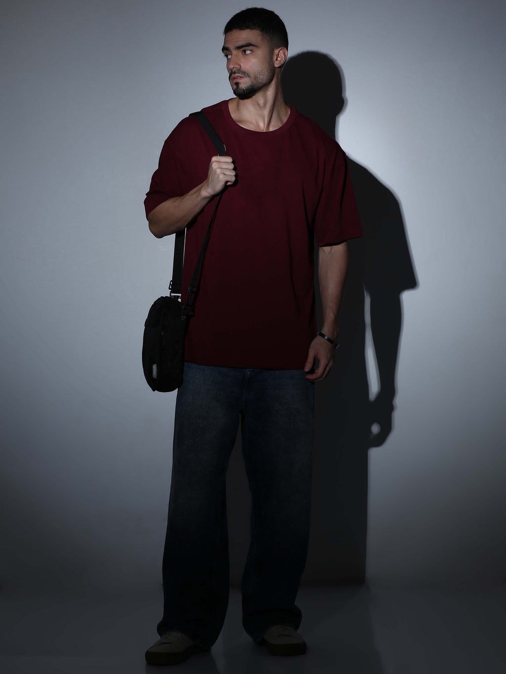 Oversized Tee Heavy Jersey Cotton Maroon - Full Body Walk