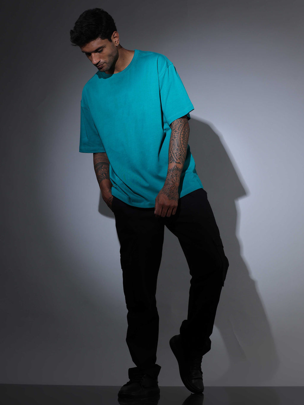 Oversized Tee Heavy Jersey Cotton Teal - Front Sunglasses Look Down