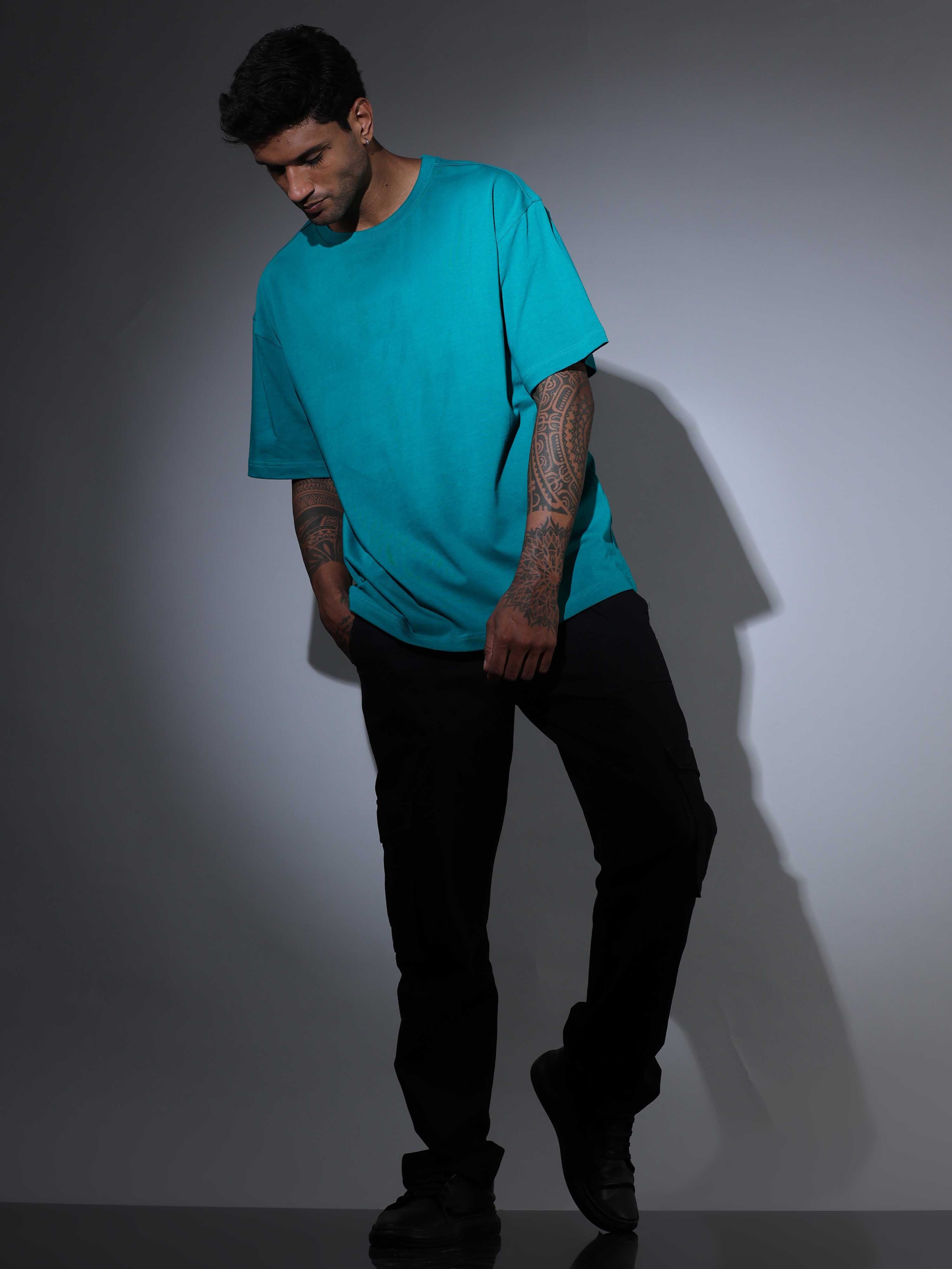 Oversized Tee Heavy Jersey Cotton Teal - Front Sunglasses Look Down